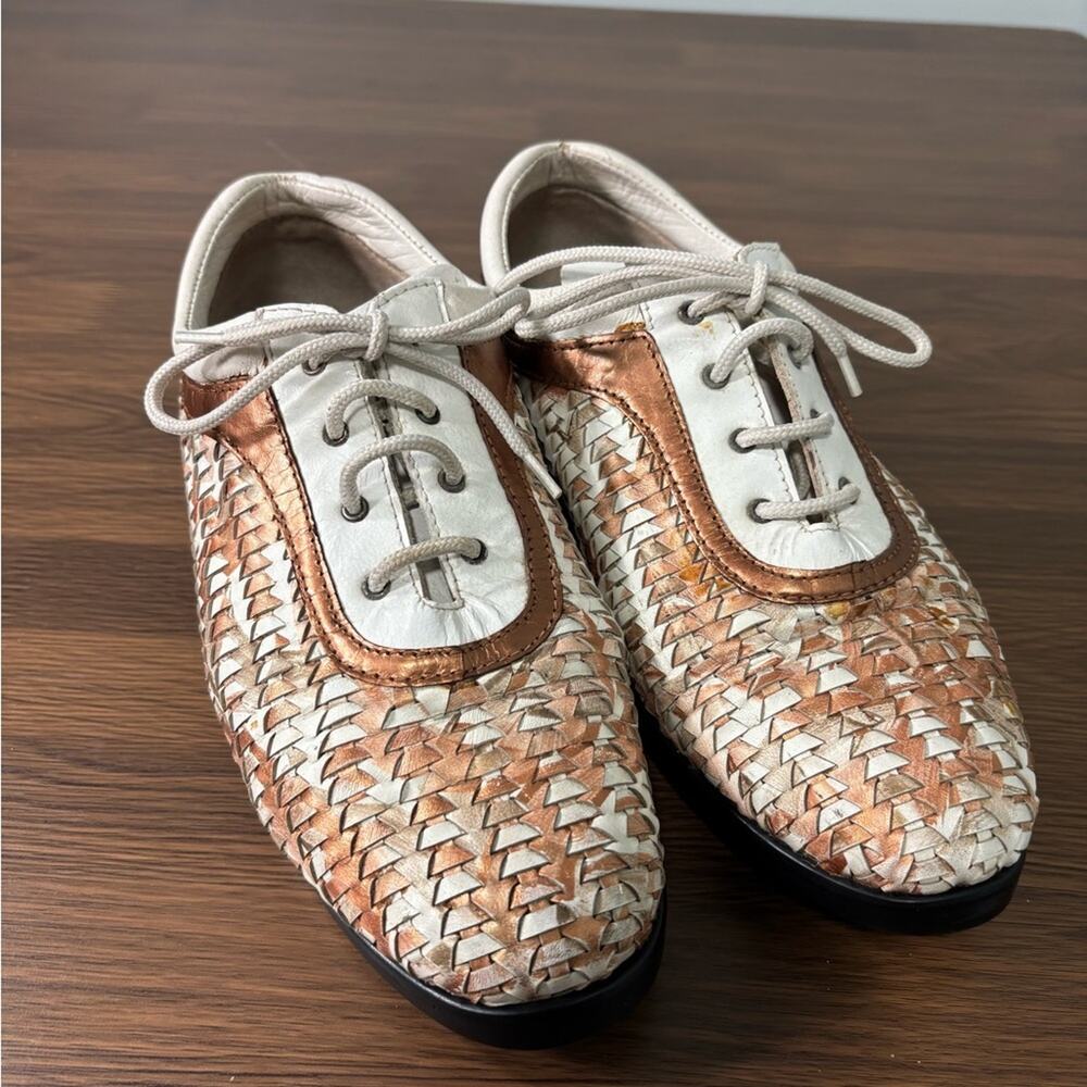 Aerogreen Women’s Stylish Woven Leather Golf‎ Shoes Gold and White Size 7